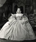 katharine-hepburn-md22