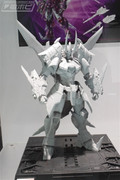 Kuro-Kara-Kuri-Cyclonus-01-1