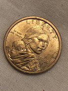 Limpieza y repatinado de un dólar Sacagawea del año 2000 9-E9-F153-F-A7-F6-45-DB-B281-9336-B42-A52-C6