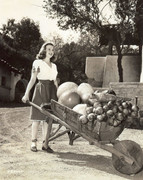 Deanna-Durbin-mb22