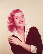 rita-hayworth-h37