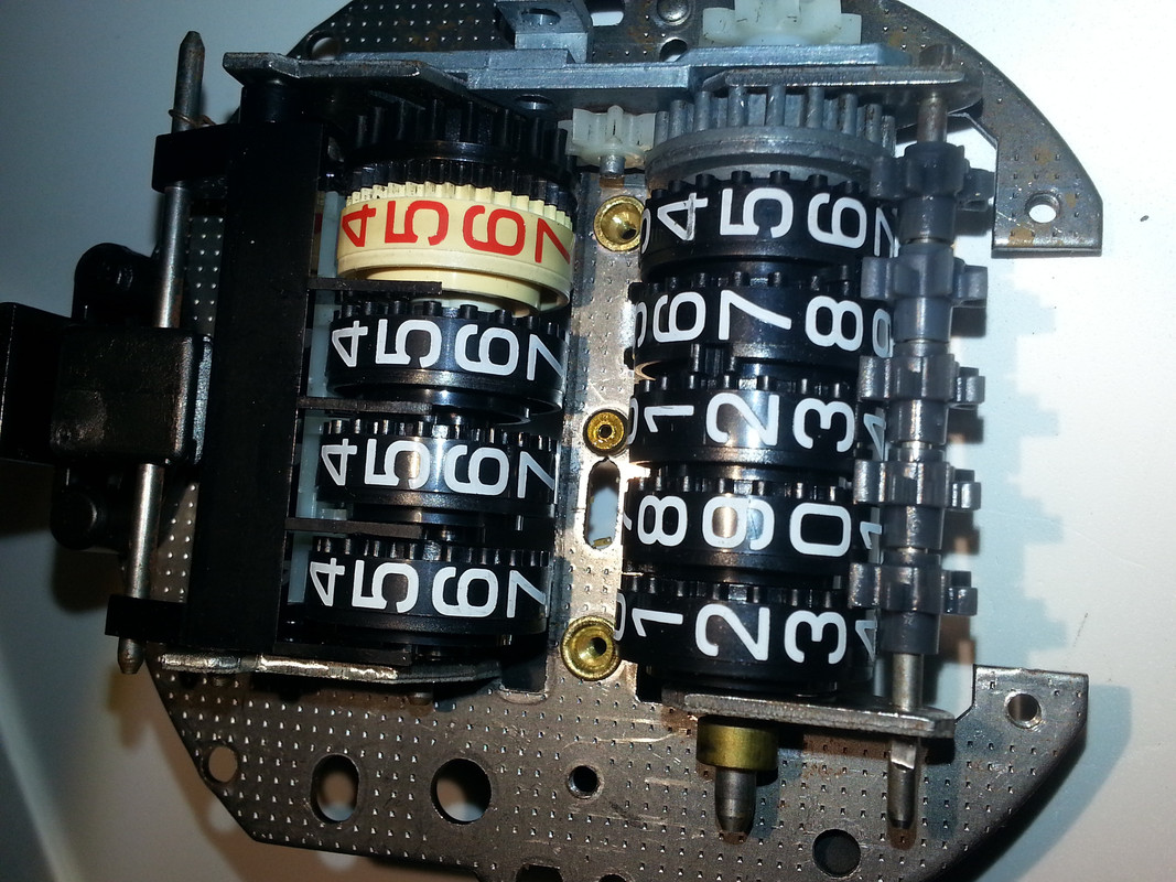 W460 Compteur rouleaux chiffres envers flèches