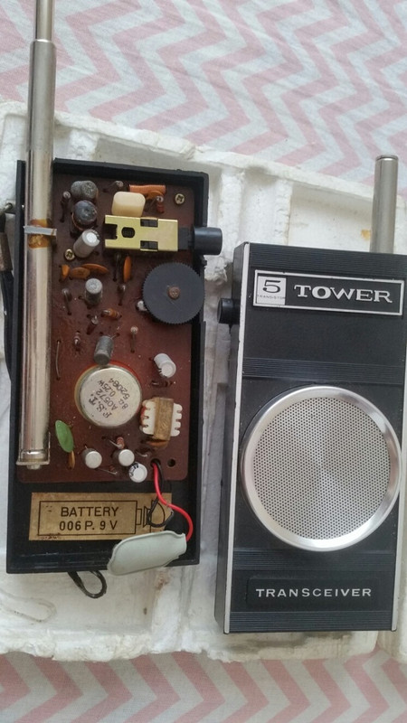 walkie-talkies-tower-5-antigo-retr-D_NQ_NP_622509-MLB26719123894