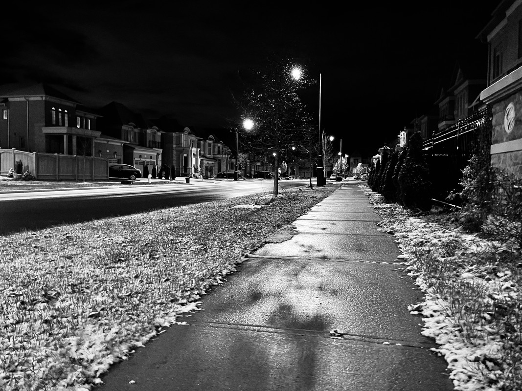 8B33C131-3D13-4B79-A0D9-8ABF37585A37