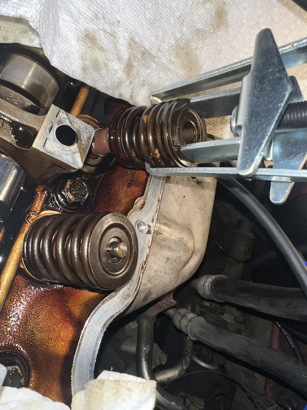 B7797BD5-DAF1-4E78-800B-7B0BF41DE896