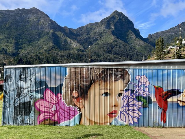 [Linked Image from i.postimg.cc]