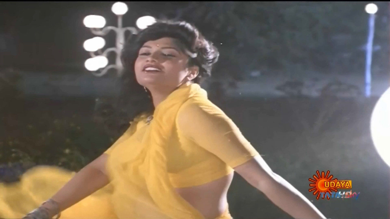 Vanitha Vasu Hot NR.mp4_20210825_073549.068