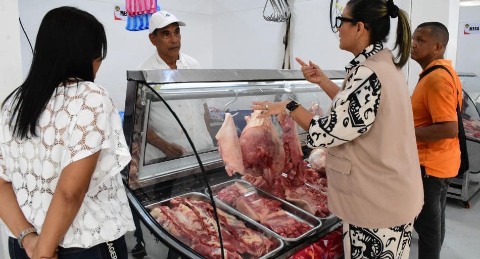 Secretaría Local de Salud garantiza cumplimiento de normas de higiene y salubridad en pabellón de Carnes del Mercado Público