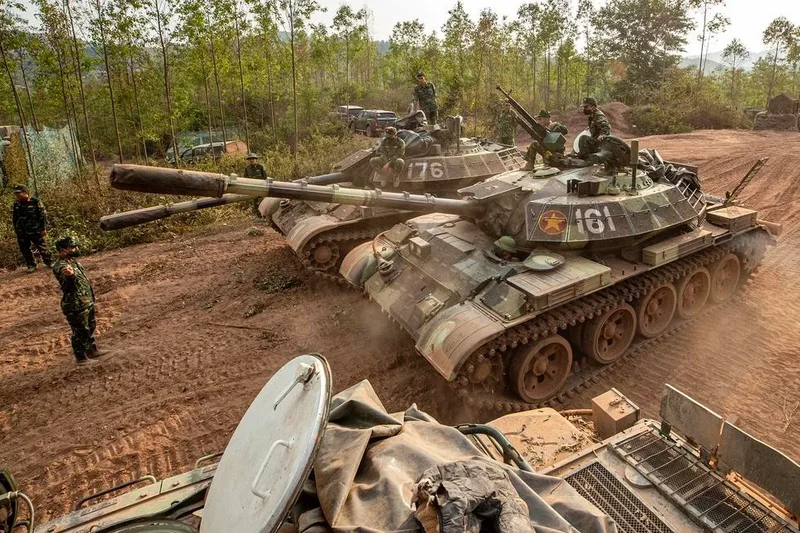 modernized-t-54m-tanks-in-service-with-the-vietnamese-armys-v0-7115uqgzg28c1.webp