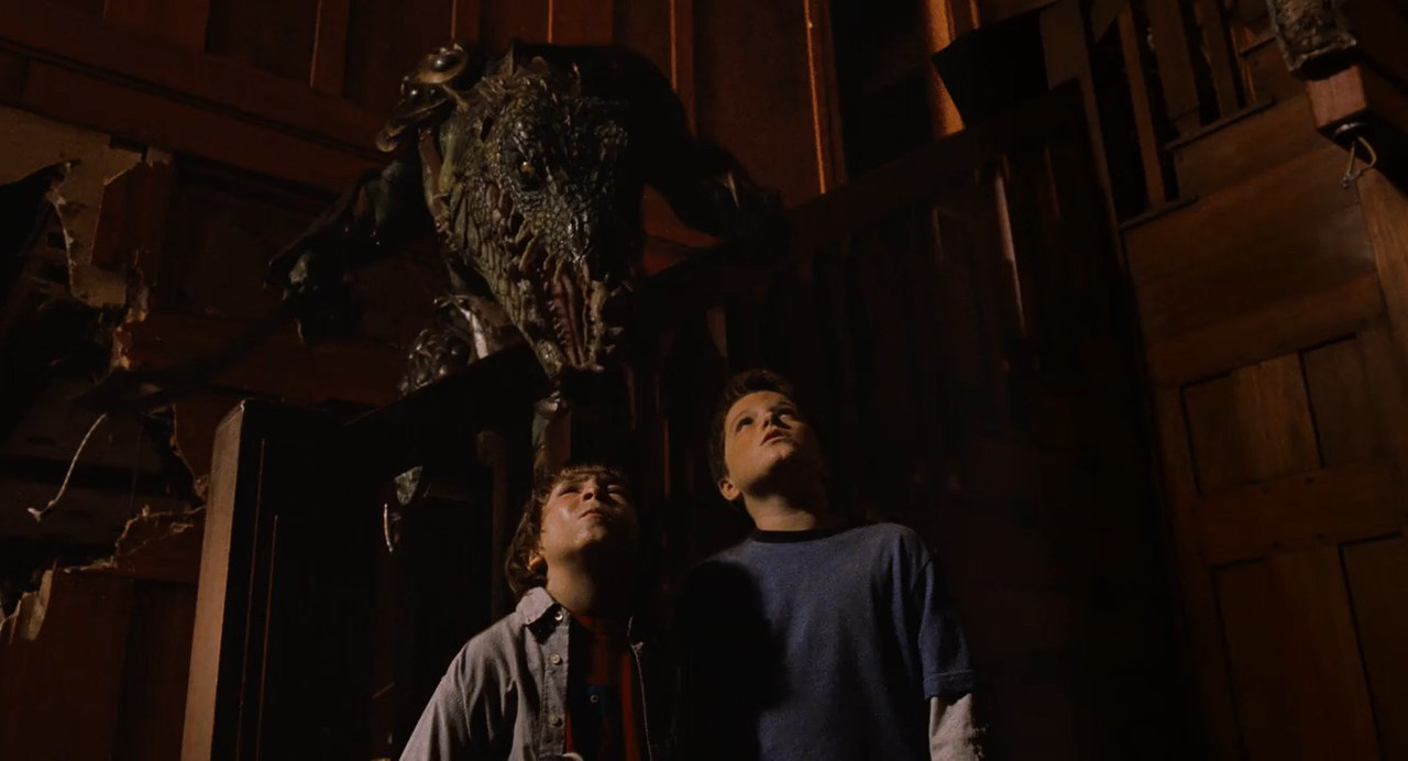 Zathura: A Space Adventure 2005 BluRay [Hindi + English] 480p 720p ESub Screenshot