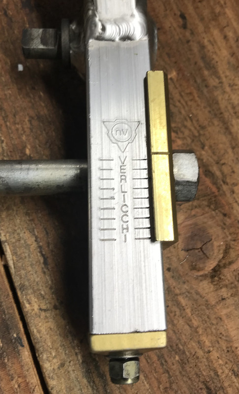 8F42CAE2-585F-4B68-A063-0C7B43968A92