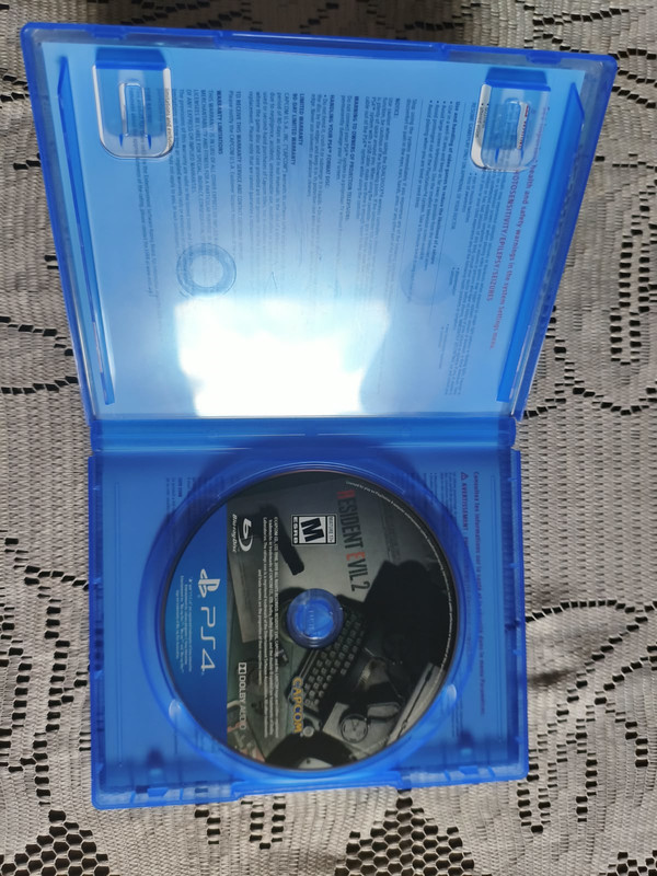 Resident Evil 2 PS4 foto 02