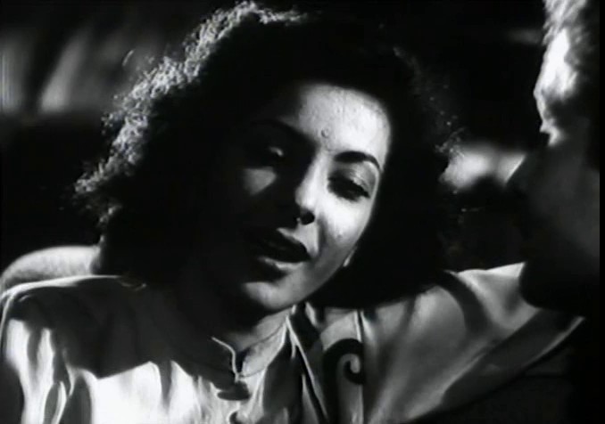 Andaz-1949-DVDRip-Hindi-480p-AVC-AAC-2-0-ESub-mkv-0003