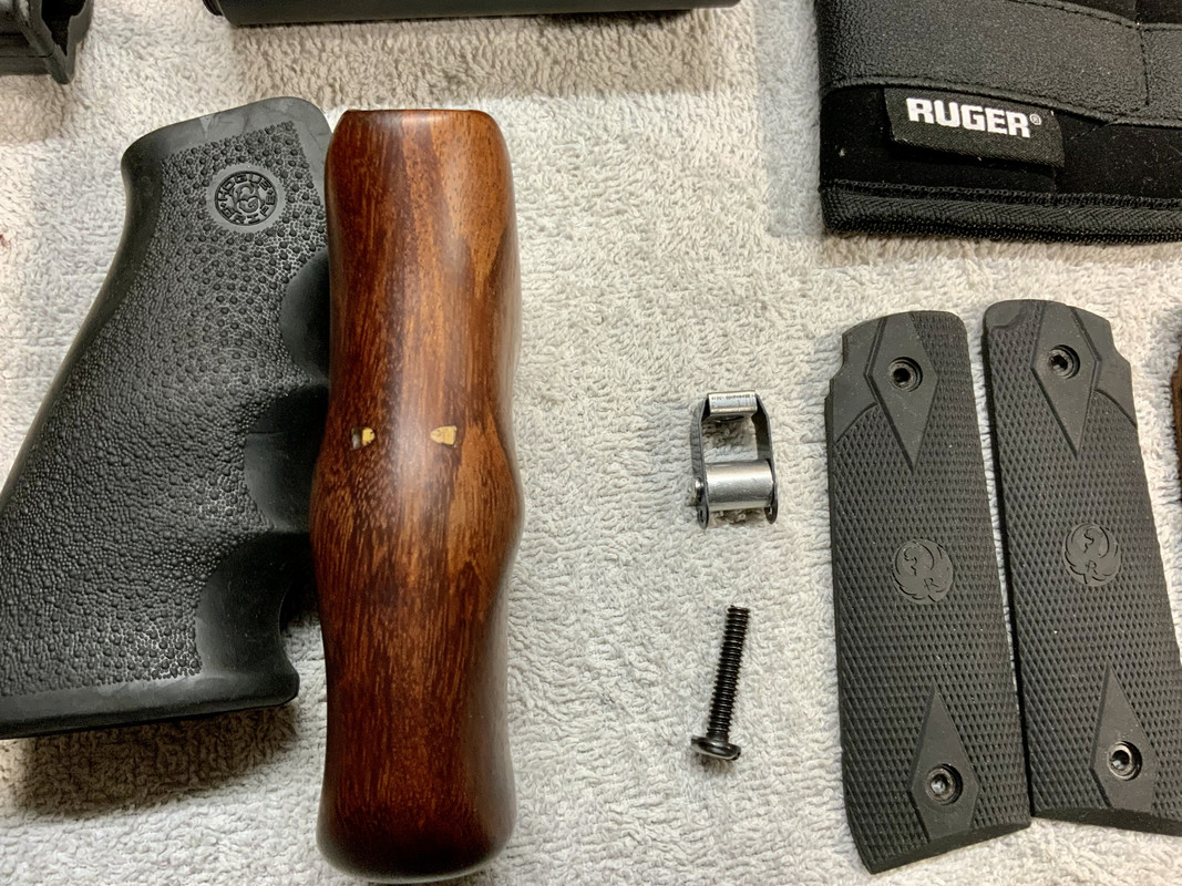 2E05C69C-7063-4484-B707-E635F734A347