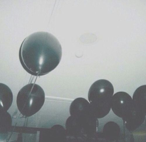 a bunch o' balloons