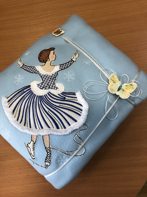 C5DA31E2-B80B-4B5A-8309-4E43787D1253