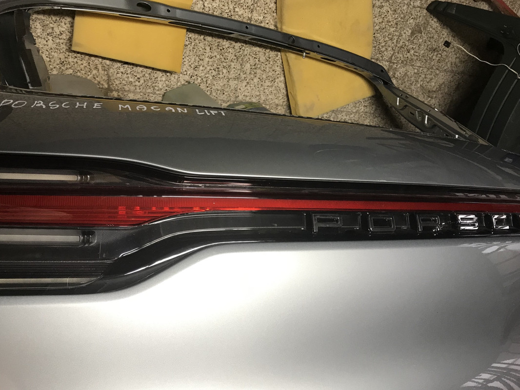 BECF60CF-B7E2-4CD5-9E26-18ADD5E976D3