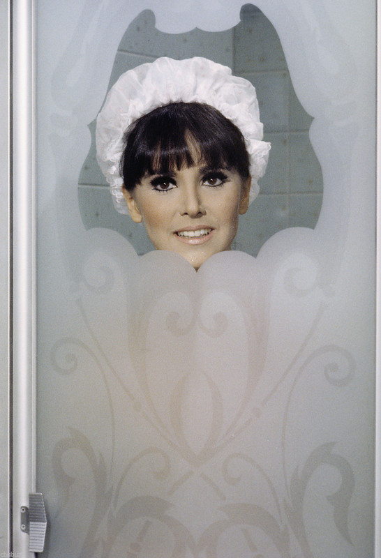 marlo_thomas_b01