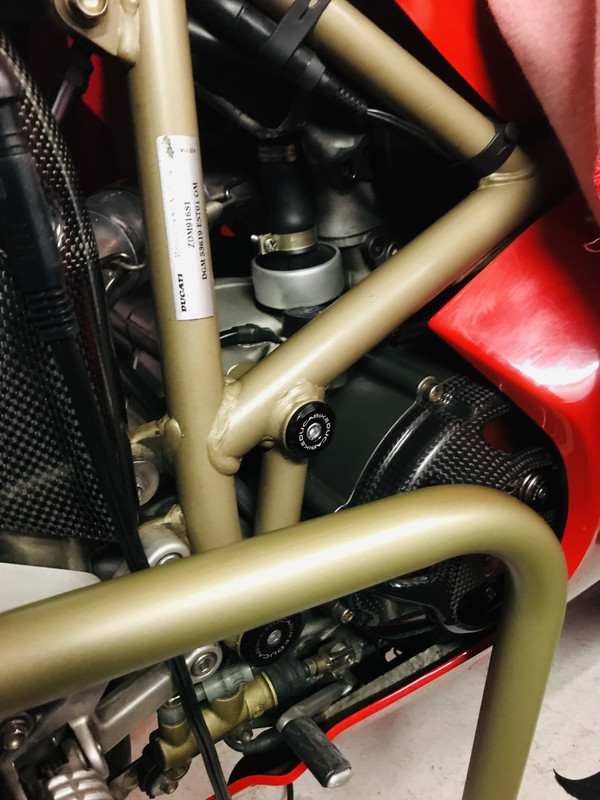 5305C10A-15B1-4ACC-8083-AD9634335A47