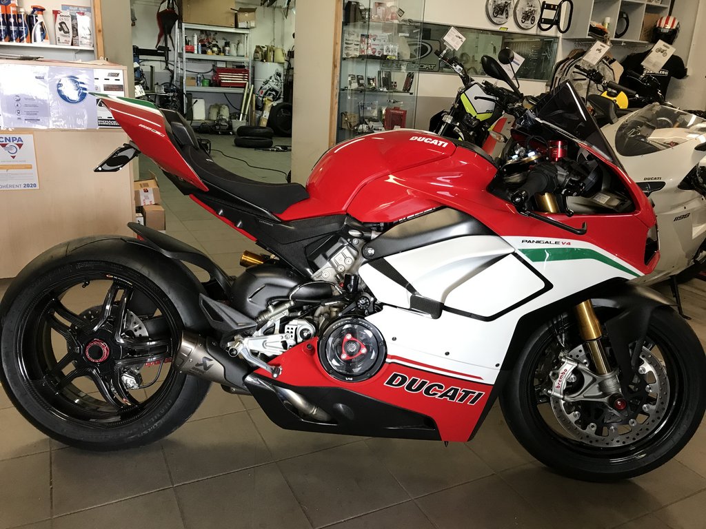 6FDFDAE3-4072-4B17-94C5-DF2CADBF535C