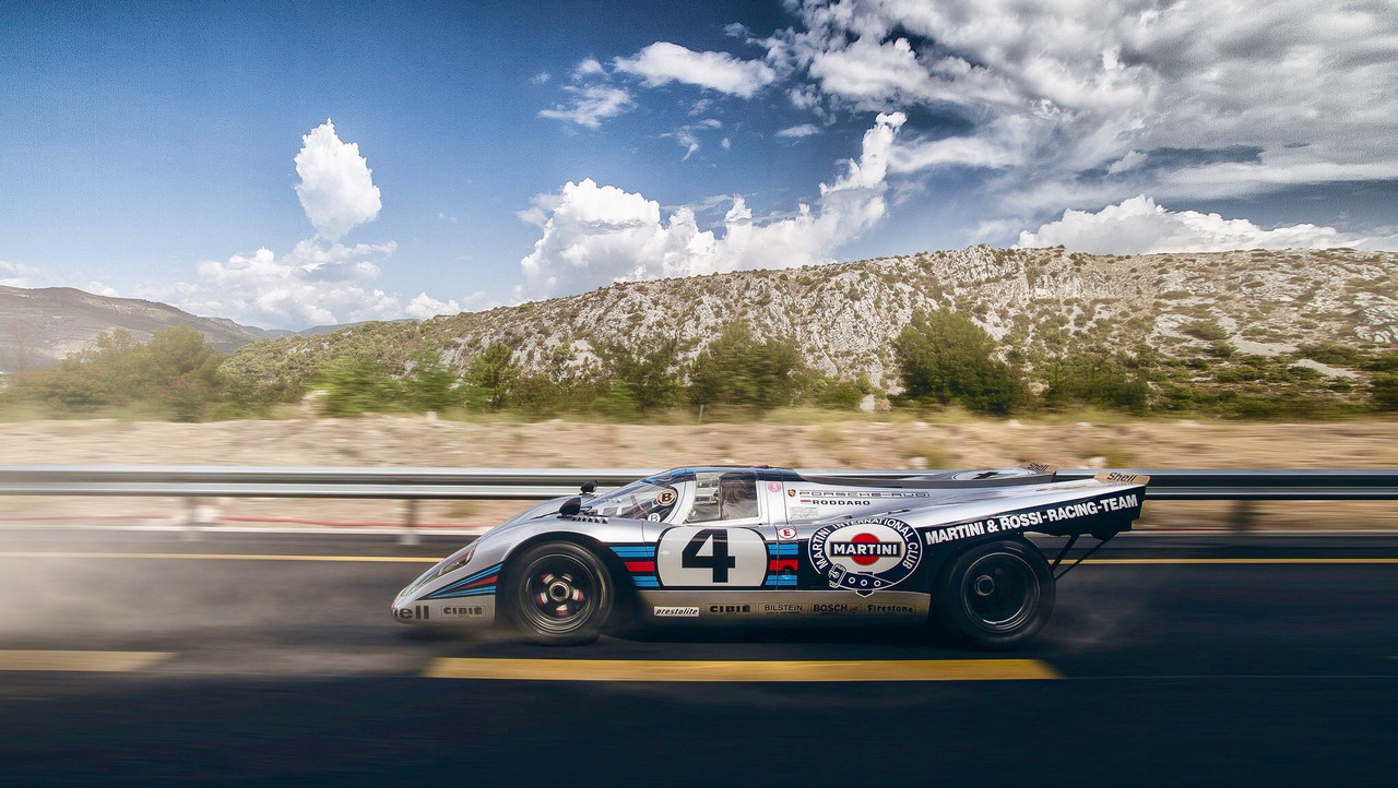 AA593FDB-8A03-4D2F-BC9E-57F97CD55332