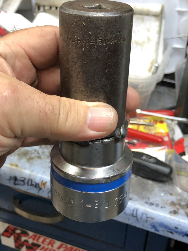 0BDAEB3C-B396-429F-B459-813B79068535