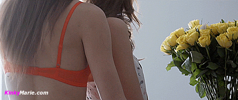 kaylee-miu-make-up-sex-x-art-001.gif