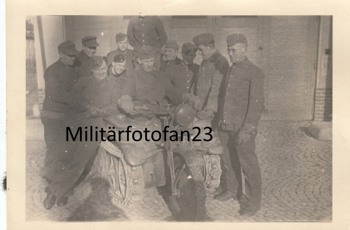 WH Fallschirmjäger Stendal NSU Kettenkrad um 194