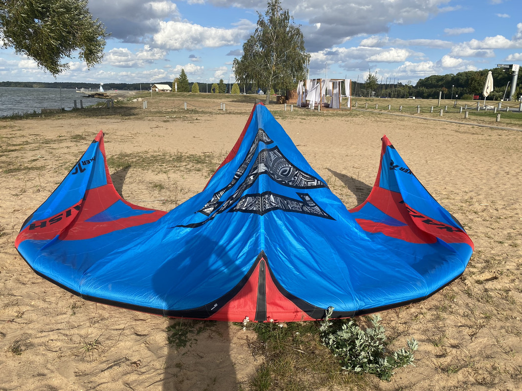 4AF44194-3162-46E5-BC8D-305C4CD91BE6