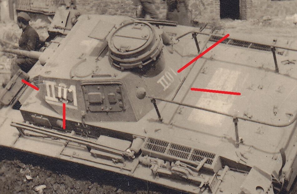 Belgien Befehlspanzer III mit großer Rahmenanten