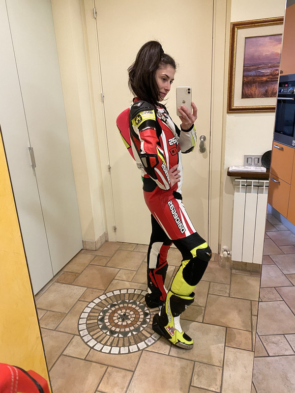 A4BE91F3-0CB4-45A8-9DFA-65B0CC7B3EED