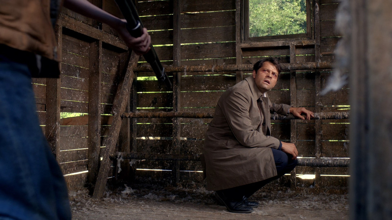 Supernatural (2005) - S11E01 - Out of the Darkness, Into the Fir