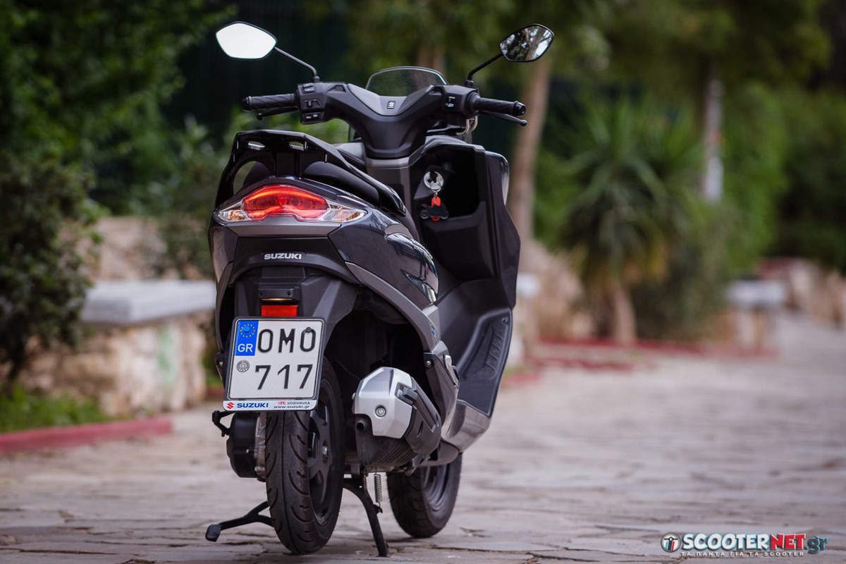 0060.Suzuki-Burgman-EX125-1536x1024