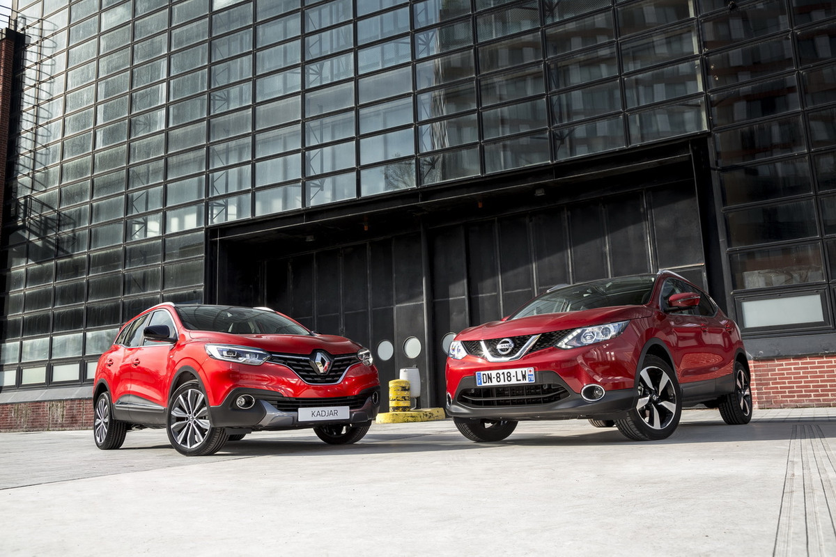 renault-kadjar-2015-vs-nissan-qashqai-01