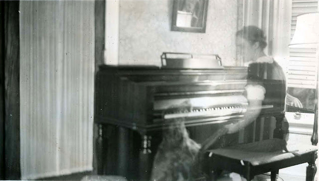 Vintage-double-exposure-and-mistake-photos-9