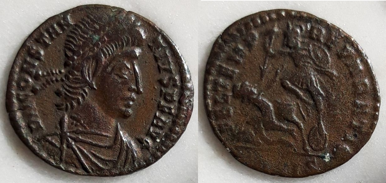 AE3 de Constancio II como augusto. FEL TEMP REPARATIO. Soldado alanceando jinete. Siscia Sis-matao