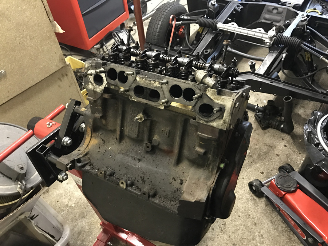 Restauration 4L (1117)