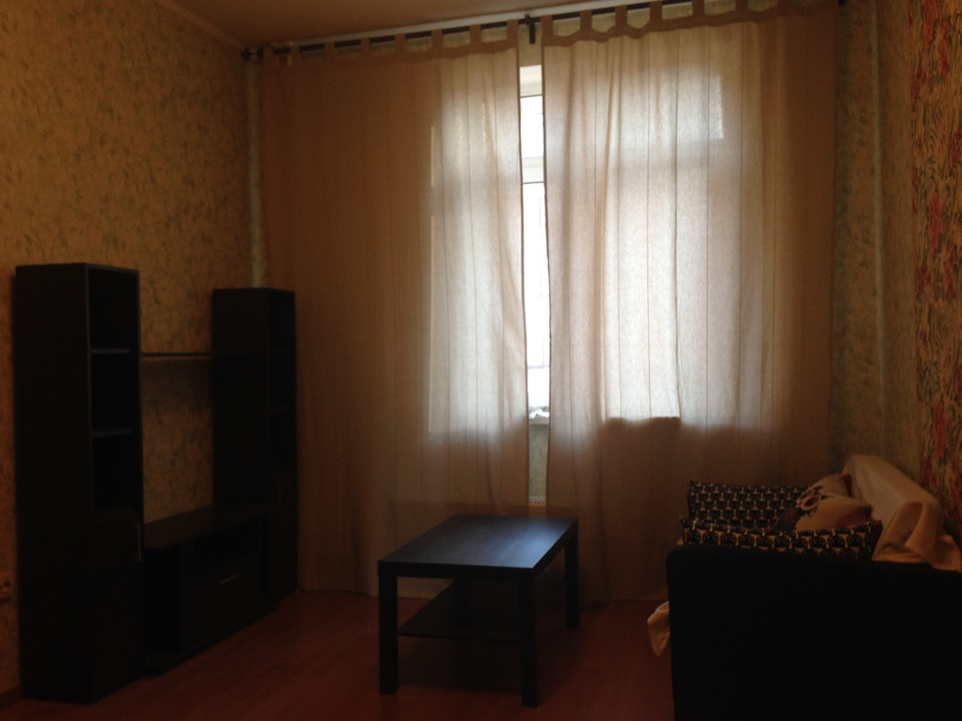 FBD93D43-B204-4E66-AD59-C6D7F00F7087