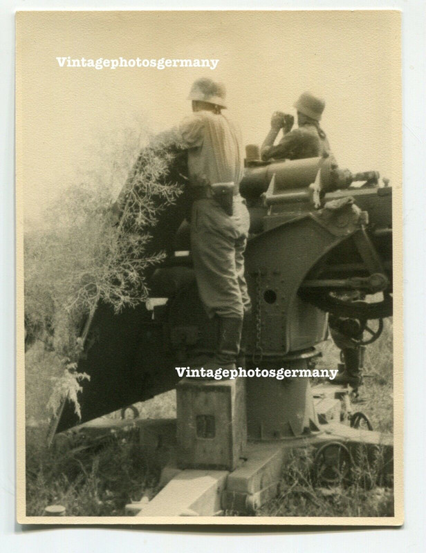 Foto Russland deutsches 8,8cm Geschütz Erdkampf Panzerbekämpfung2