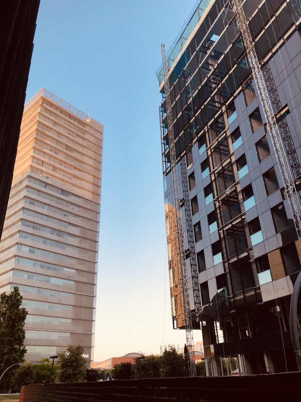 EAB59713-F86B-4609-98D0-991DB7BA0EB8