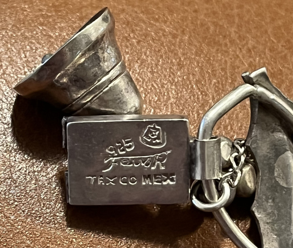 6E723334-96C7-4B32-8E9F-F0708176B6B8