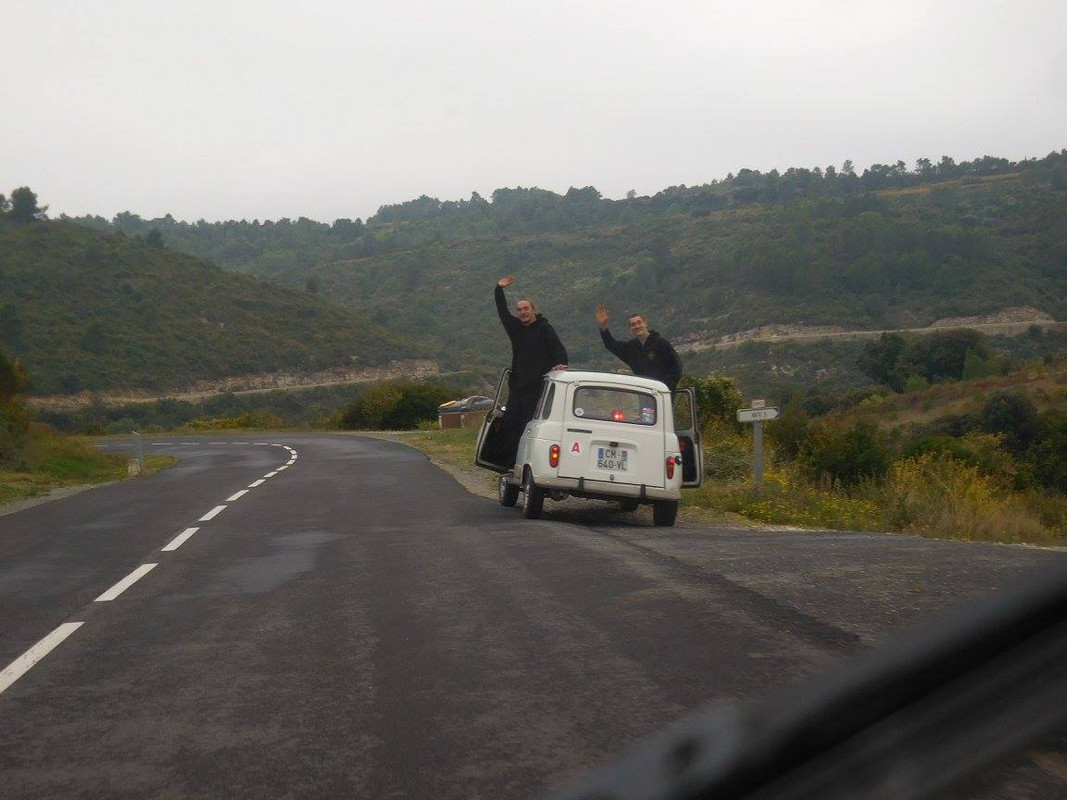 11025886_830946047026487_6970270411453443979_o