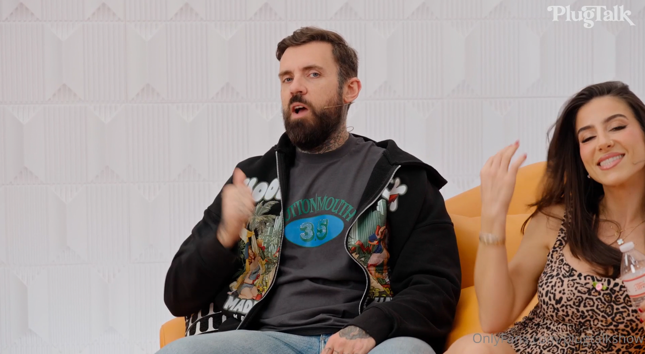 PlugTalk  216260203 Mila Koi