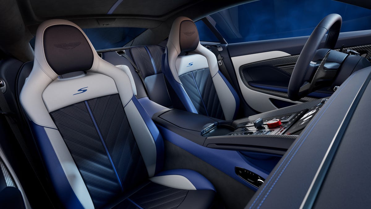 aston-martin-db12-s-19-68e629a93d341.jpg