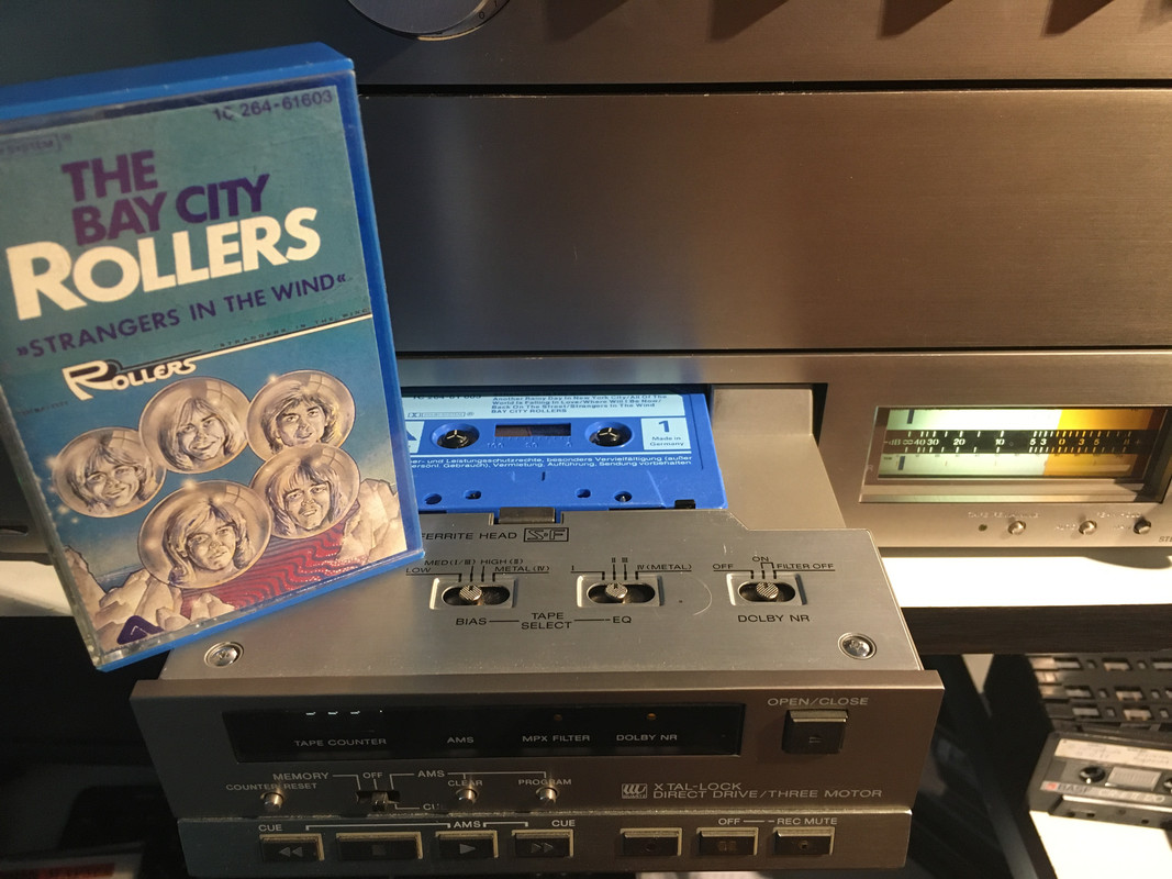 B4071DC3-8CD1-4A35-B16B-D3E1EE09741B