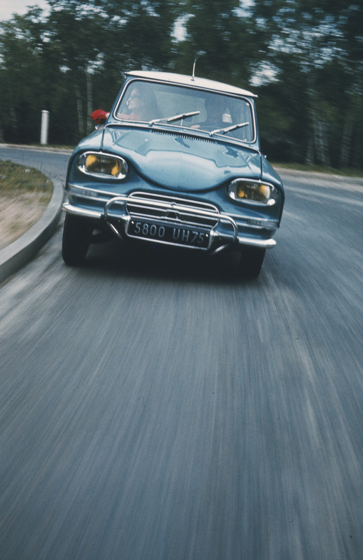 Citroen_AMI6_-®Citroen_Communication_DR_3