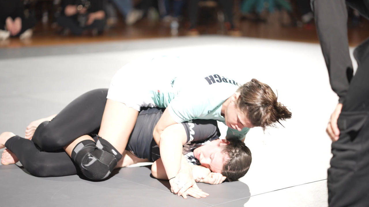 legins jiujitsu904Harley Cofield vs Britt Bickhart Stout Fights BJJ 12 20 25