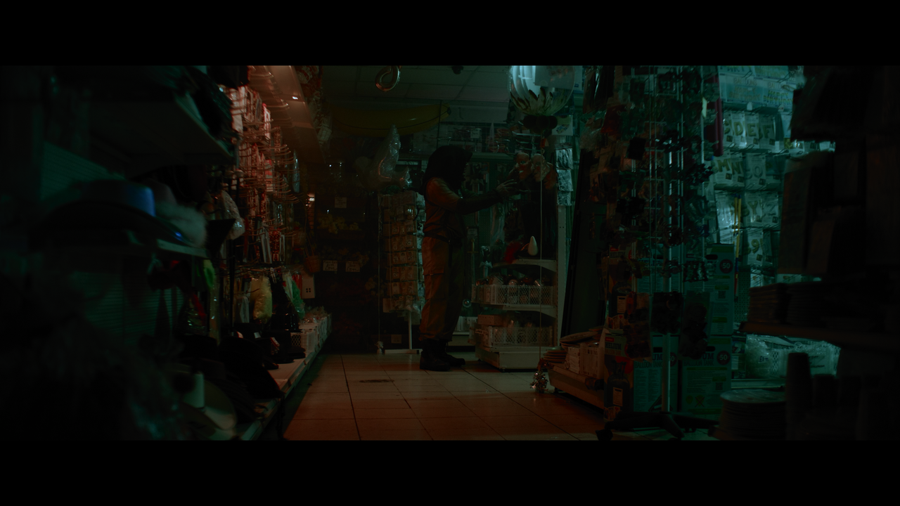 mpv-shot_Peter.Pans.Neverland.Nightmare.2025.2160p.UHD.BDRemux.HDR.DV.HEVC-Нечипорук_00_18_42_0004