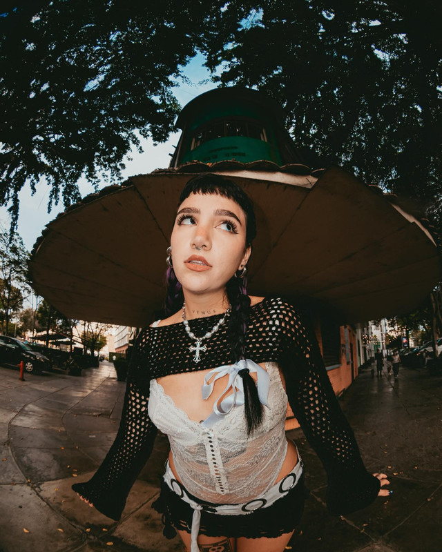 Canción Atea de la Cantante Española Naia Váldez