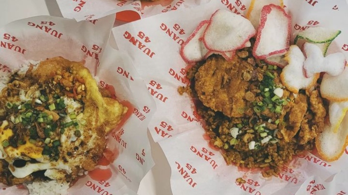 Depot Juang 45, pilihan tempat makan siang enak di Pasar Tunjungan Surabaya.